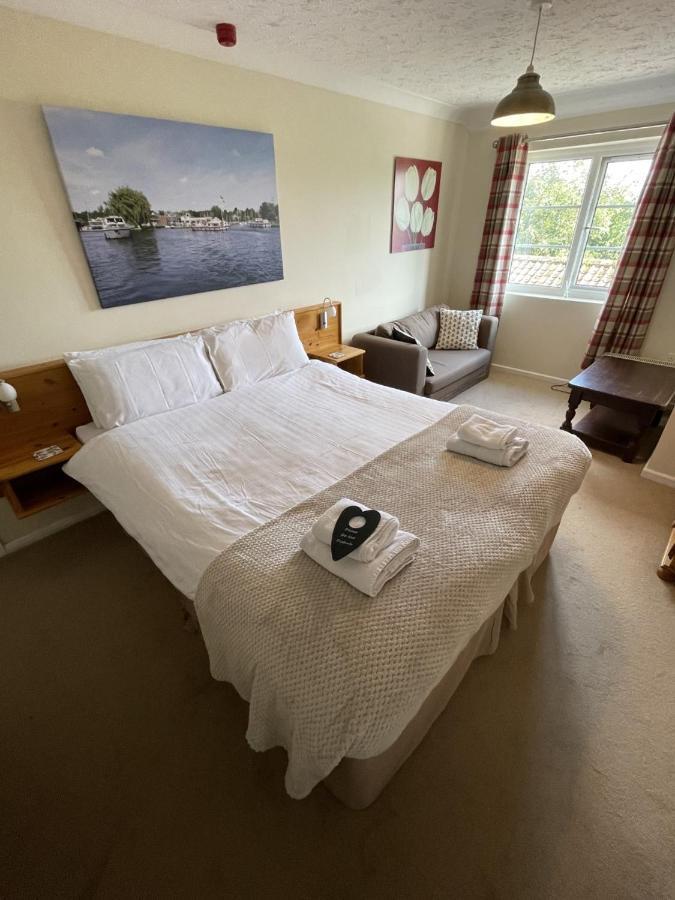 Yaxham Mill Bed and Breakfast Dereham Esterno foto