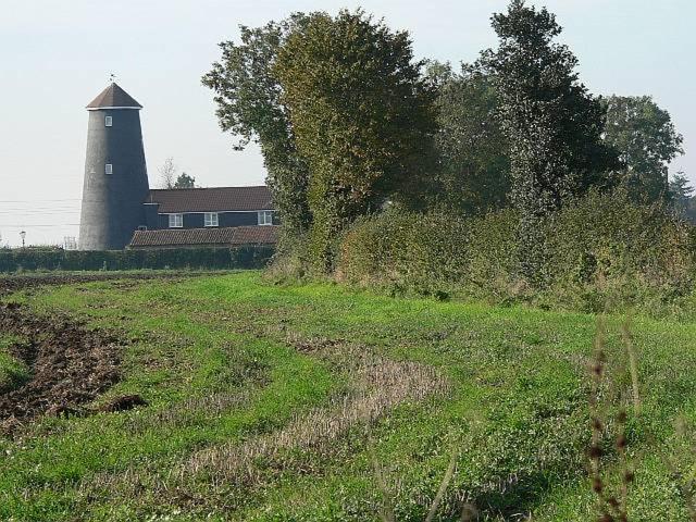 Yaxham Mill Bed and Breakfast Dereham Esterno foto